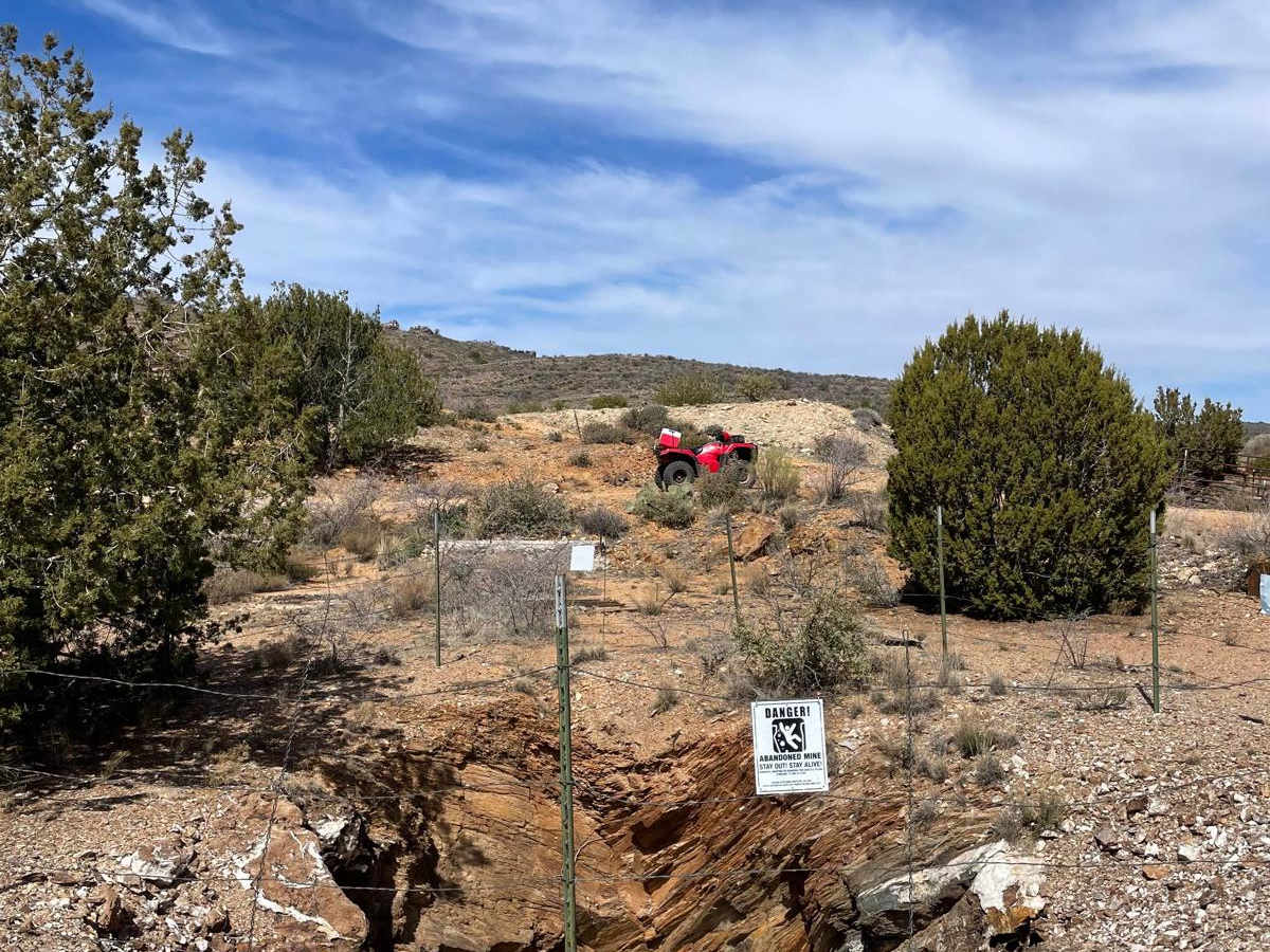 Mine Shaft Boulevard trail photo
