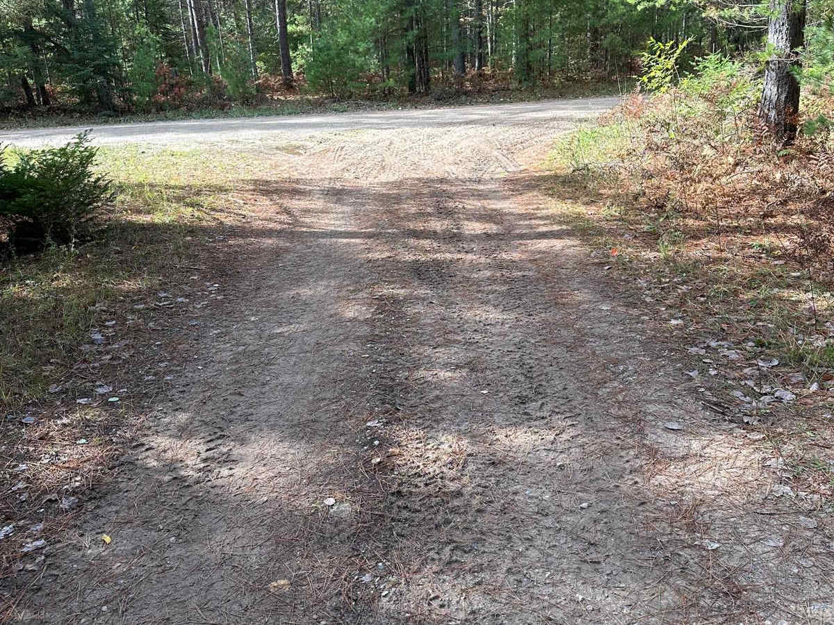 Neighbor Lake - FS 2791 photo 2