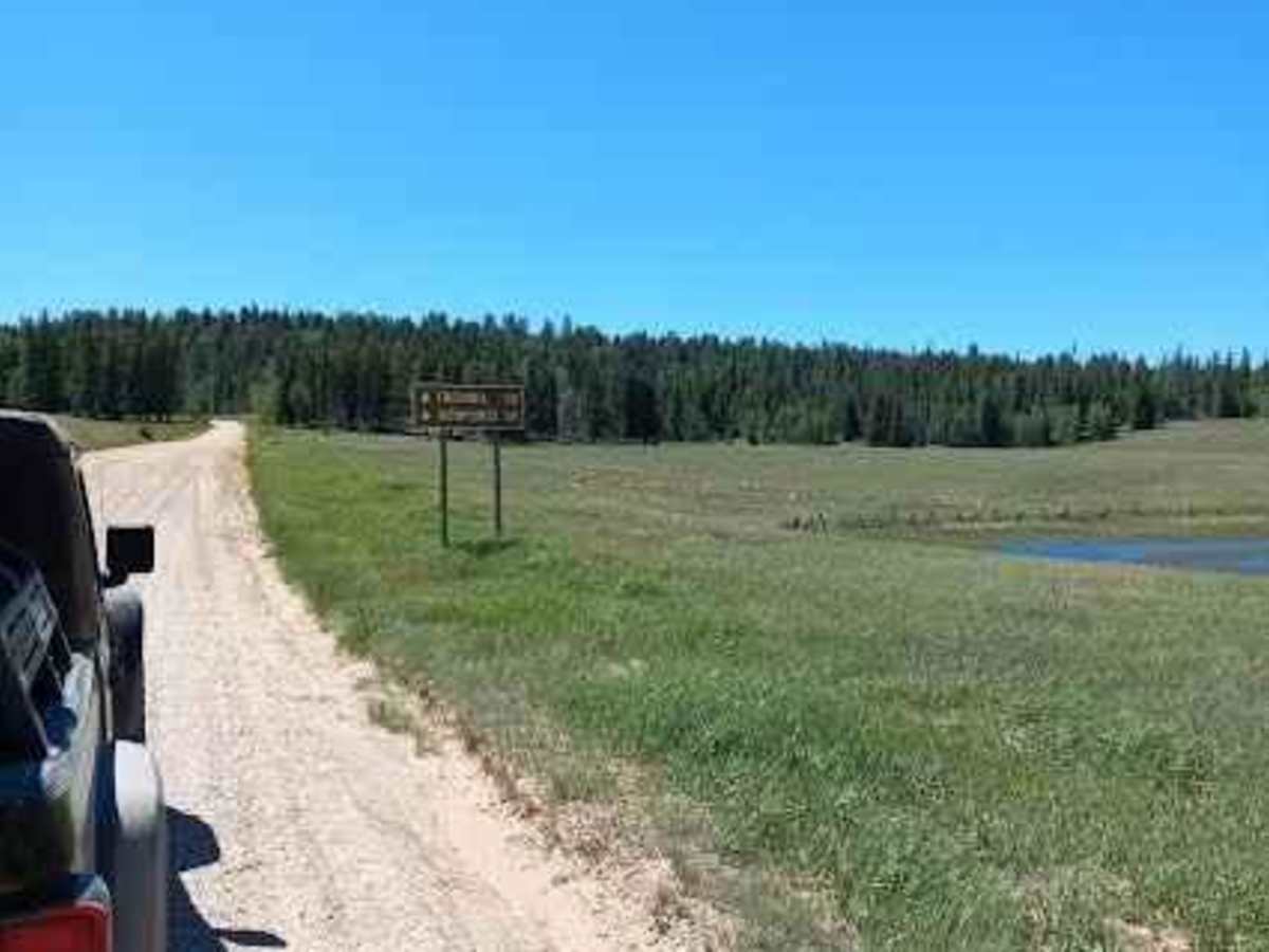 West Side Road photo 3