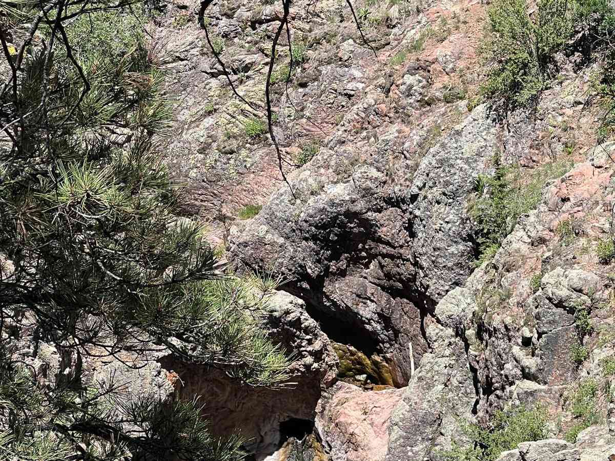 Resumidero Falls trail photo