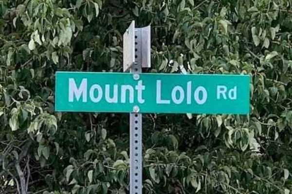 Mount Lolo Road 
