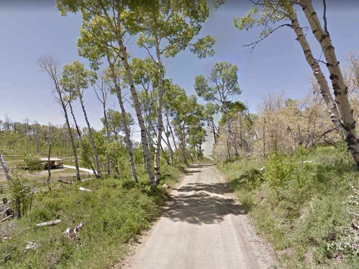 Upper Basin Road photo 2