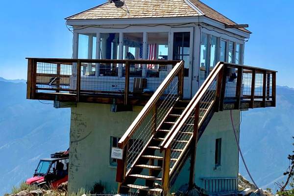 Pilot Peak Lookout Tower