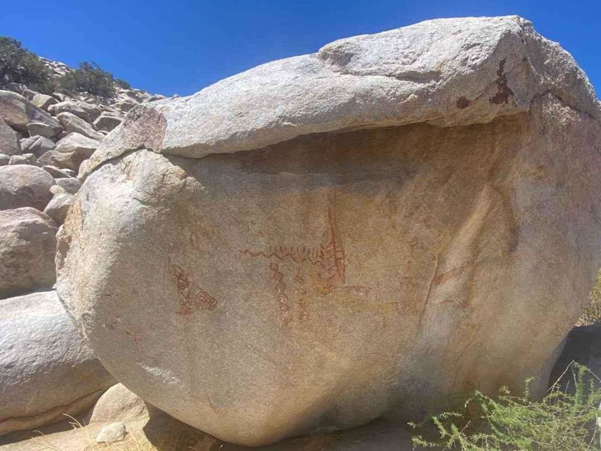 Blair Valley Pictographs trail photo