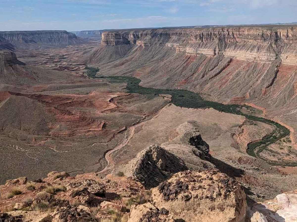 Gunsight Point Road - BLM1048-BLM164 trail photo