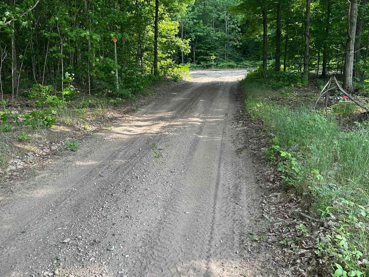 Begold Road trail photo