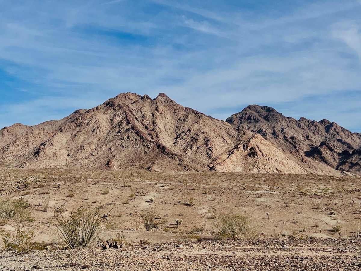 The Back-way to Imperial Gables trail photo