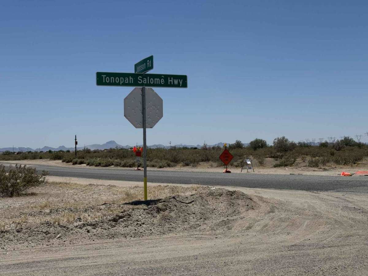 Tonopah-Salome Highway: Sun Valley Parkway to 330th Avenue photo 5