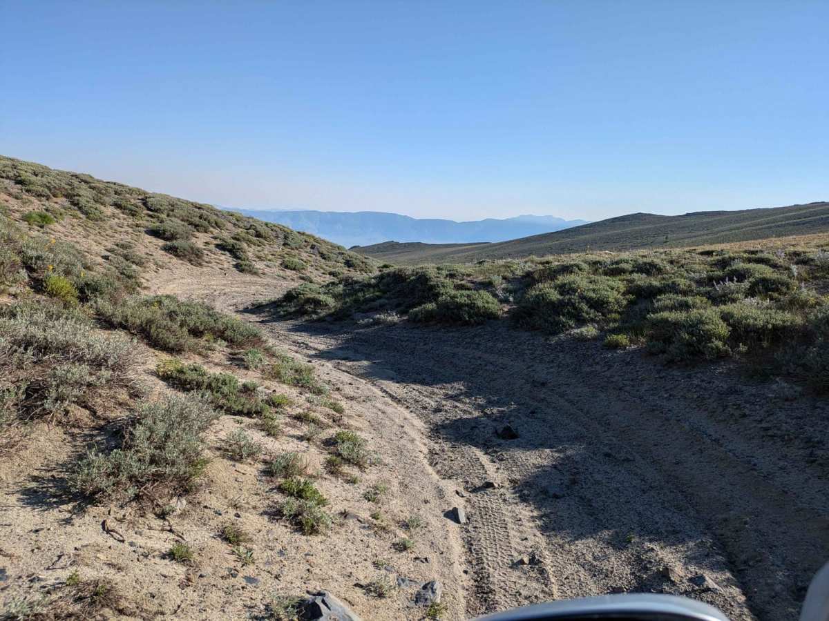 McGee Mtn Rd Summit photo 4