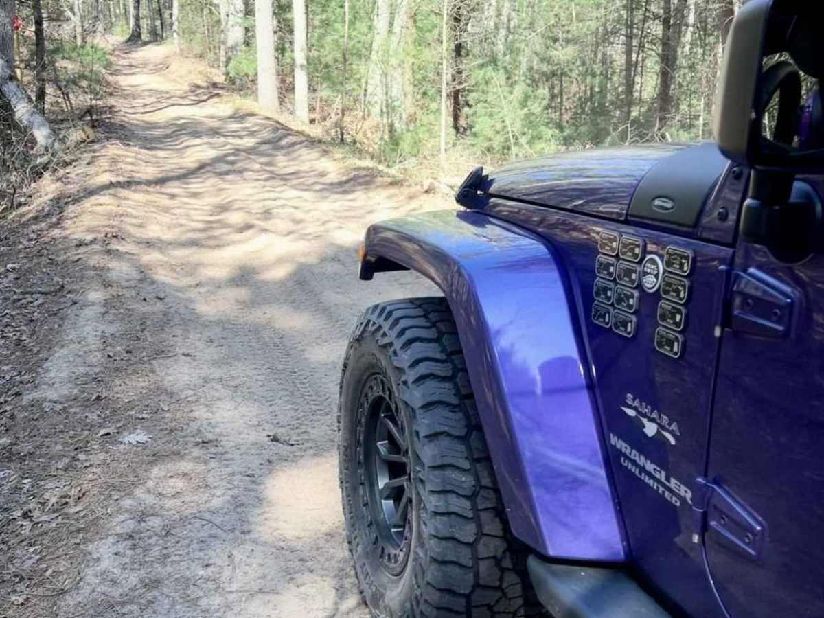 NFS 9850 trail photo