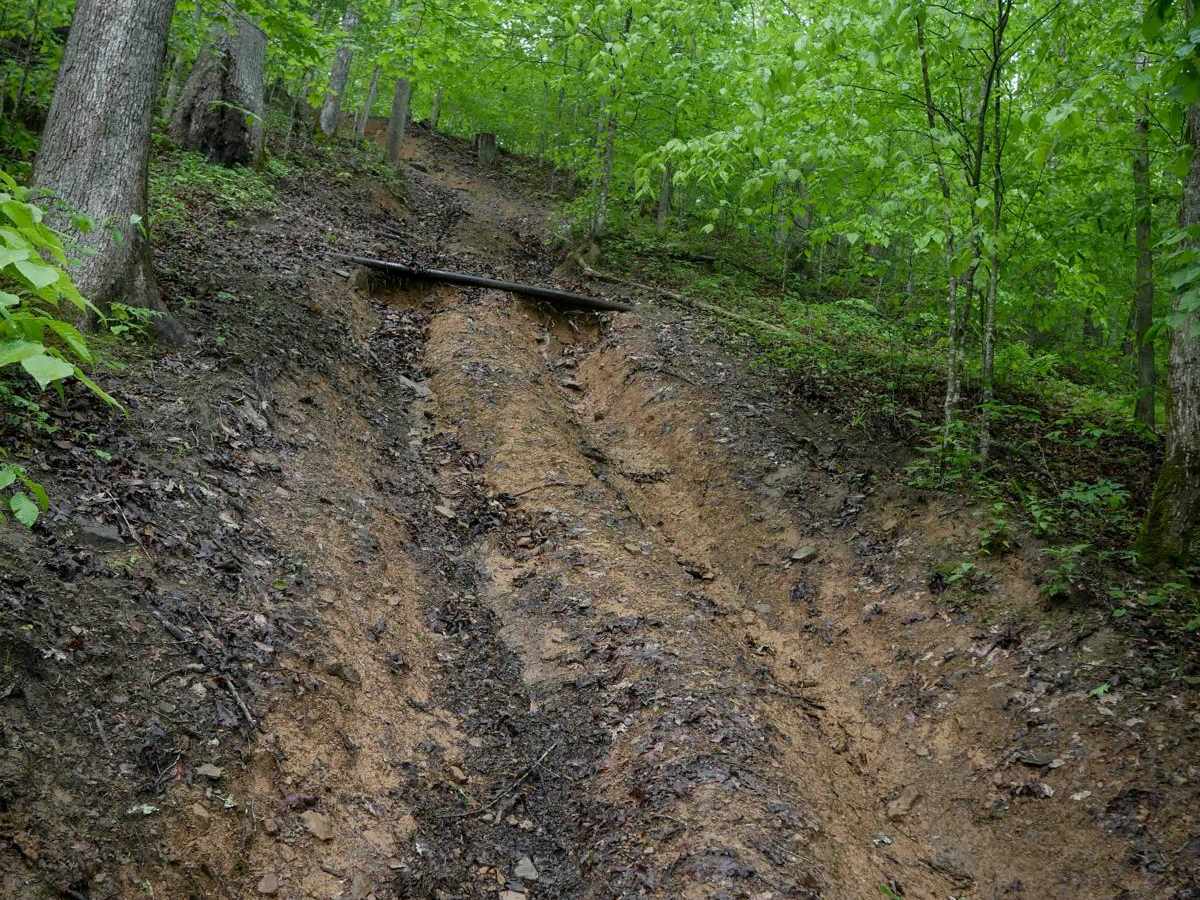 IB 83 trail photo