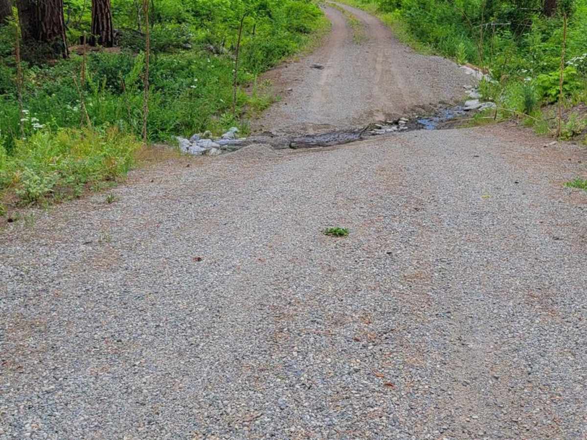 Cow Creek Road 4415040 photo 2