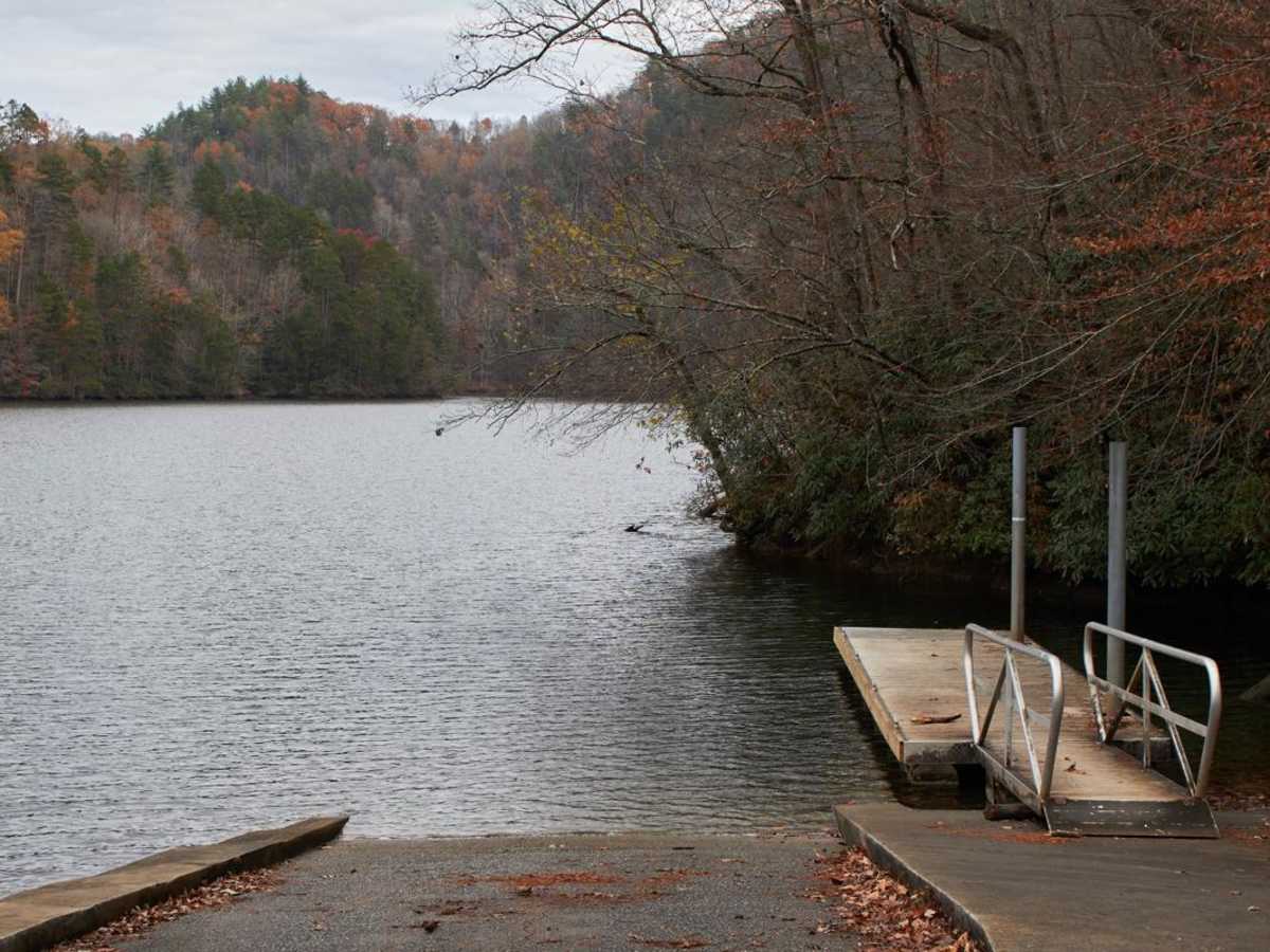 Lake Tugaloo photo 5