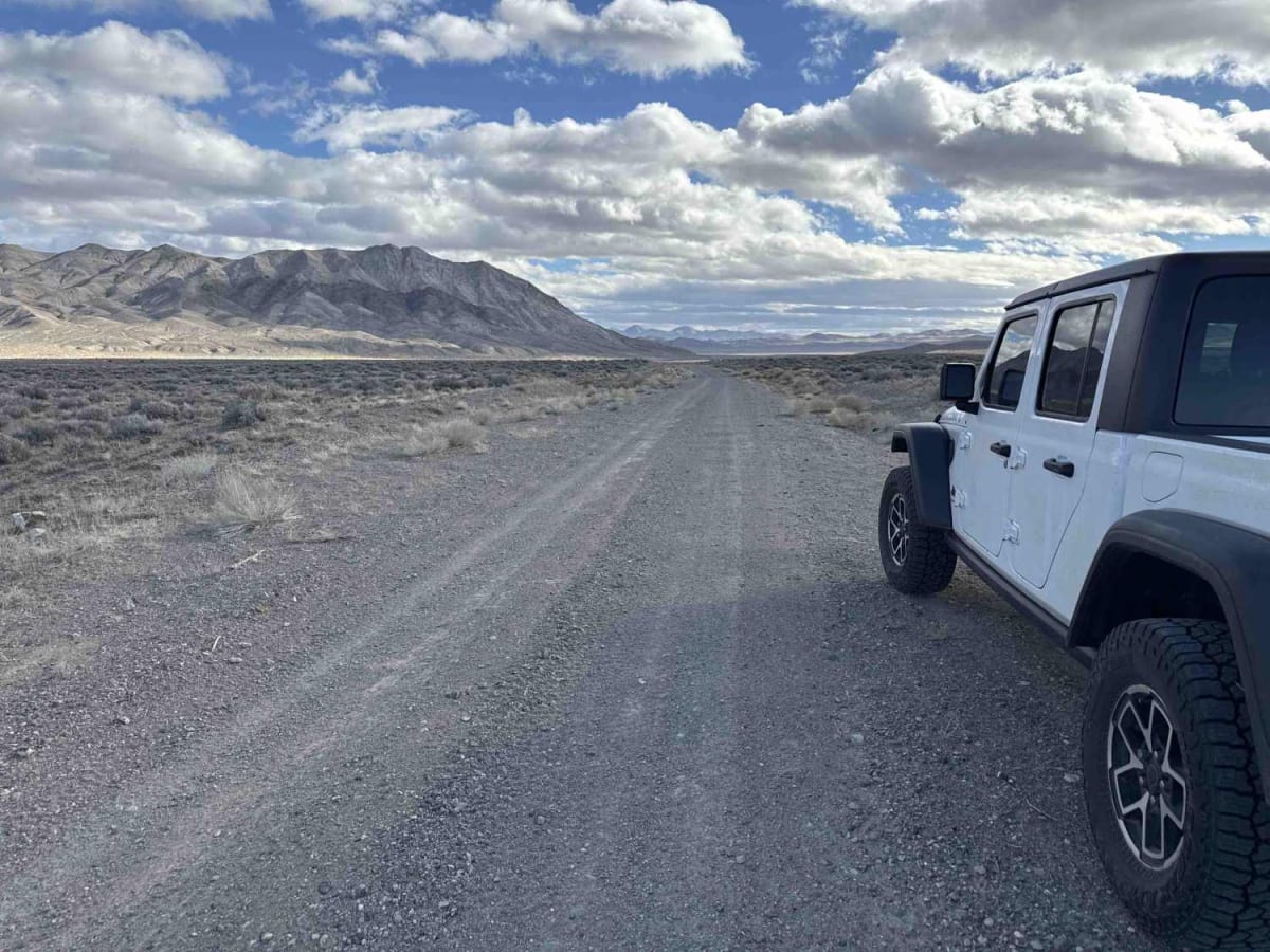 Wonder Road trail photo