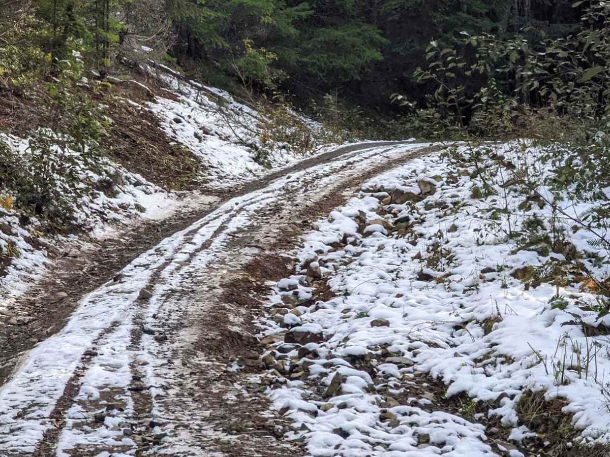 Slippery Creek Road photo 6