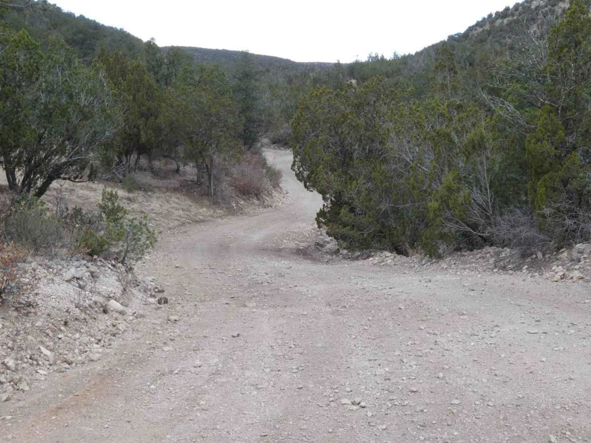 Eagle Lakes photo 4