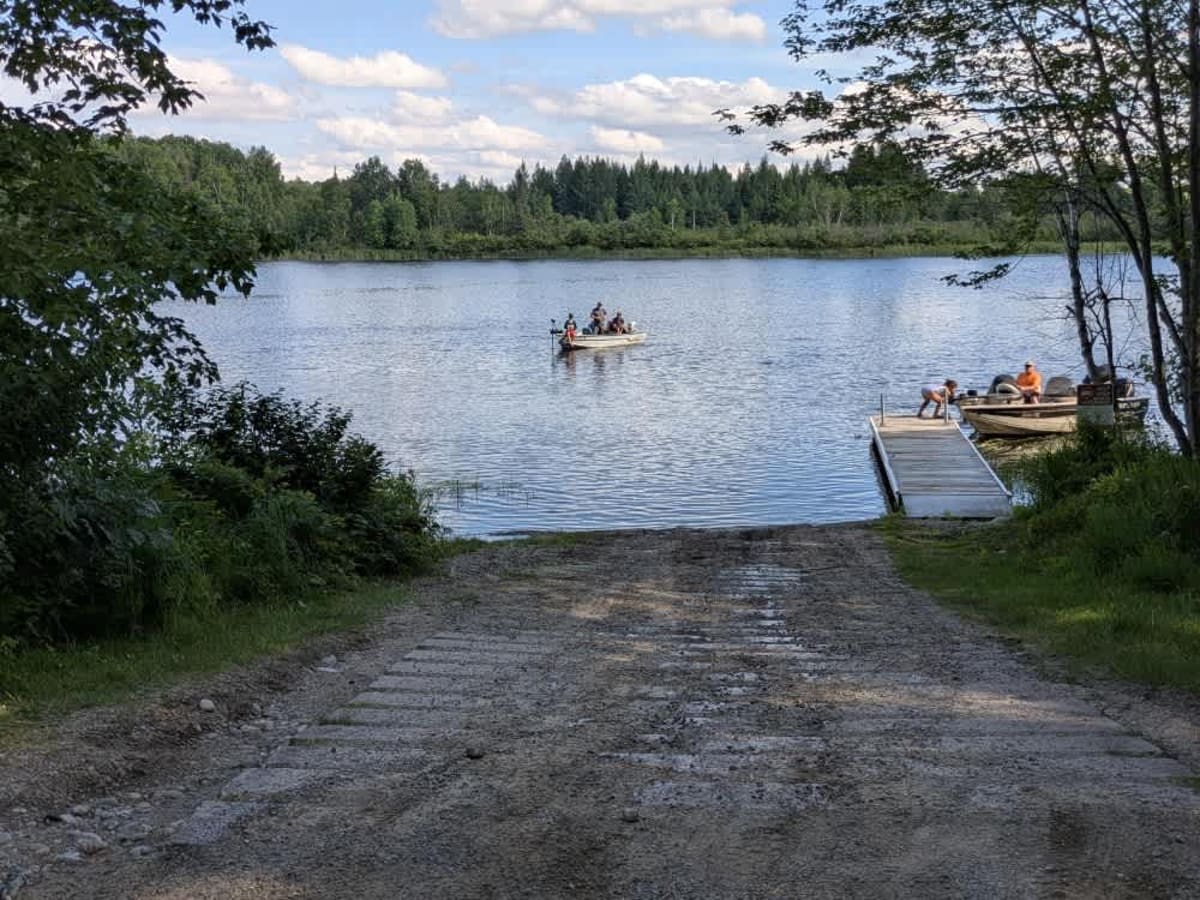 Dark Lake Road photo 2