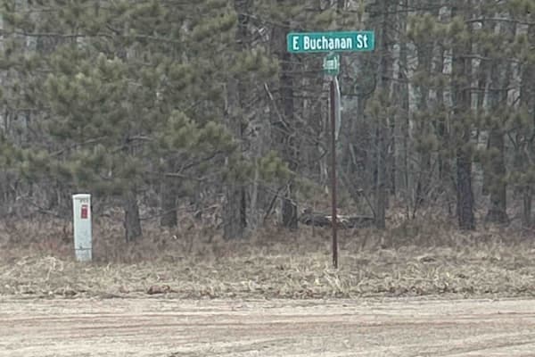 Oxford Lake Area