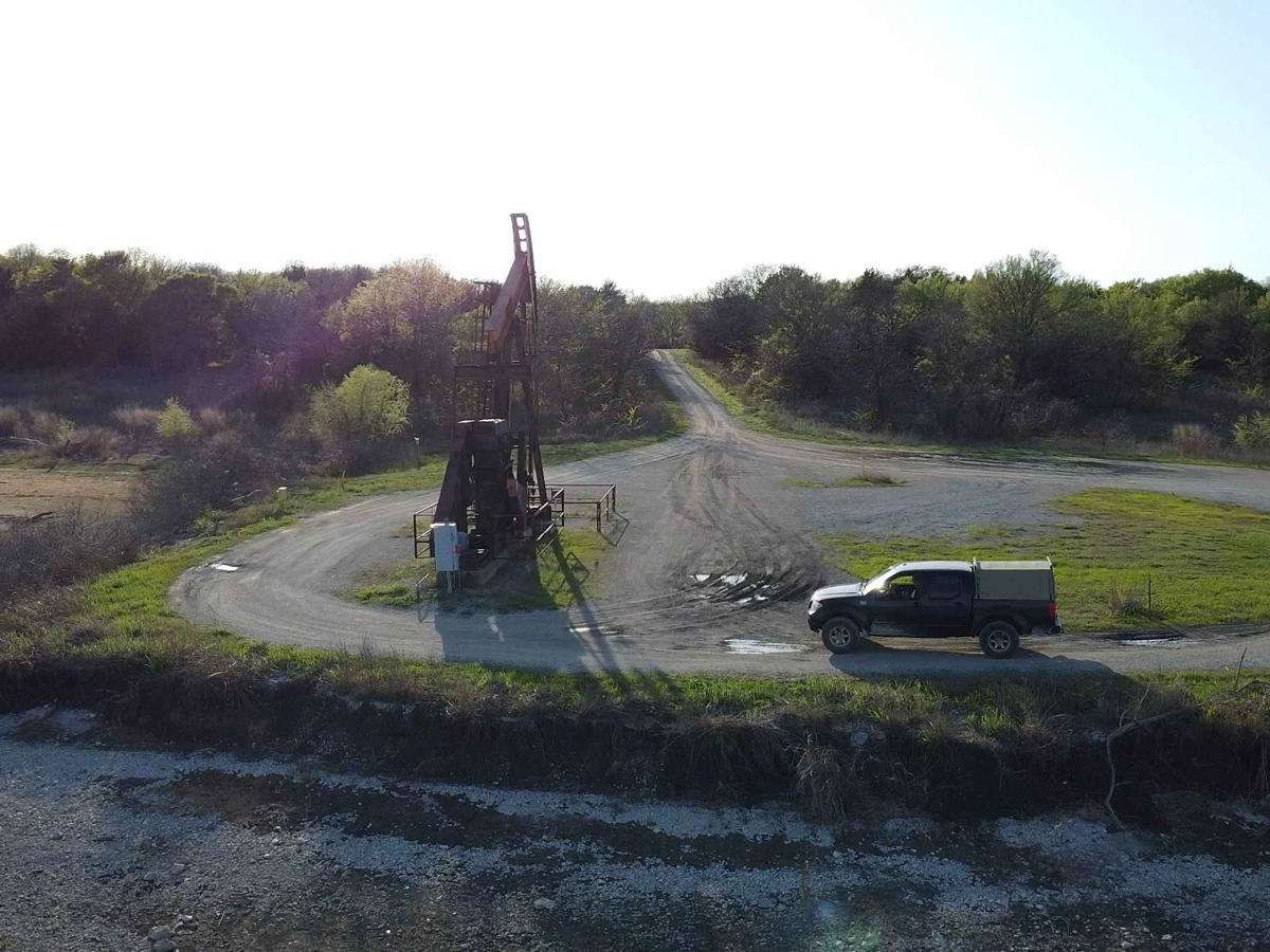 Oil Field Road trail photo