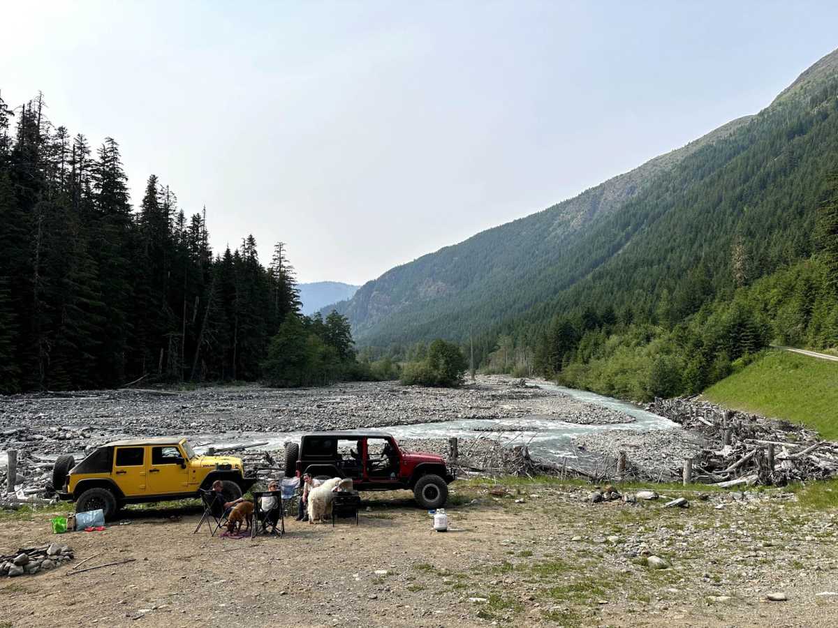 Well's Creek Road photo 2