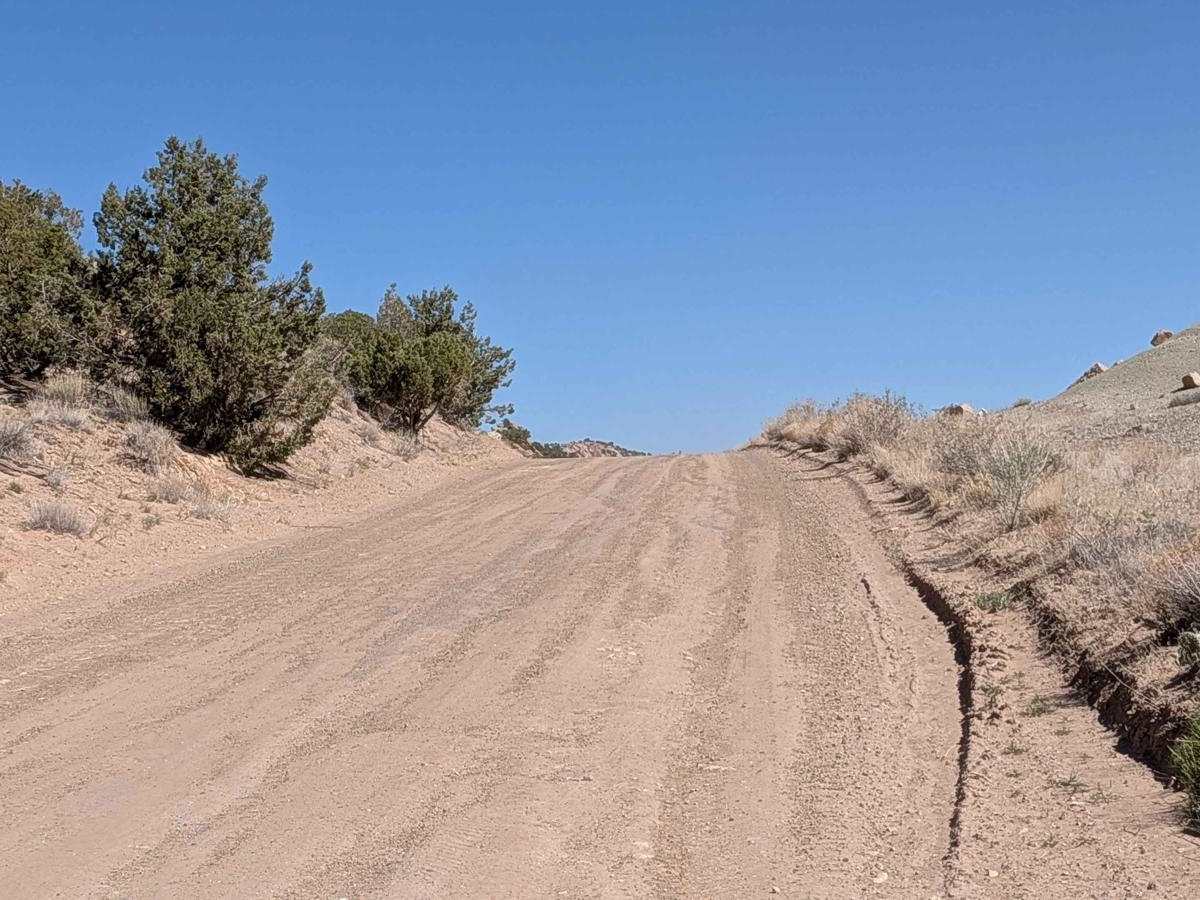 Notom - Bullfrog Road South photo 4