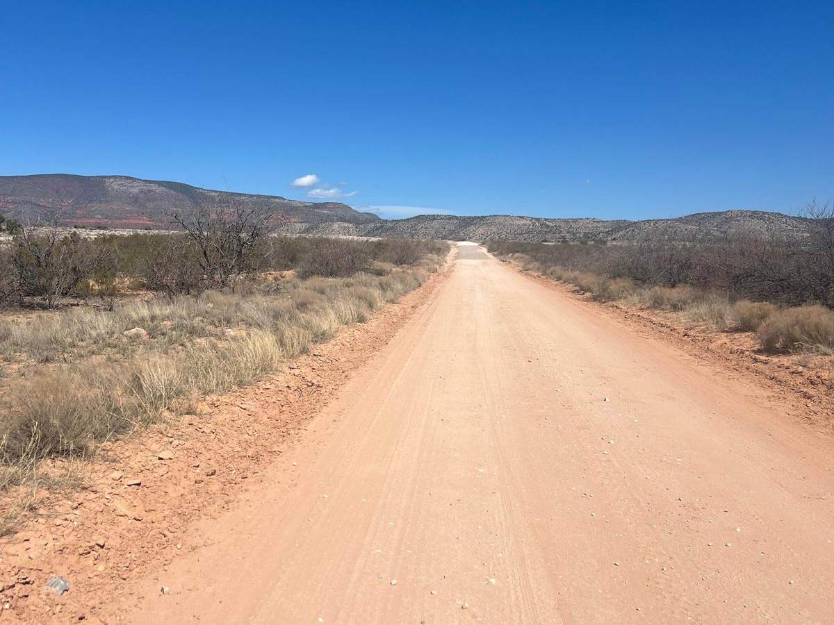 Sycamore Canyon Road photo 2