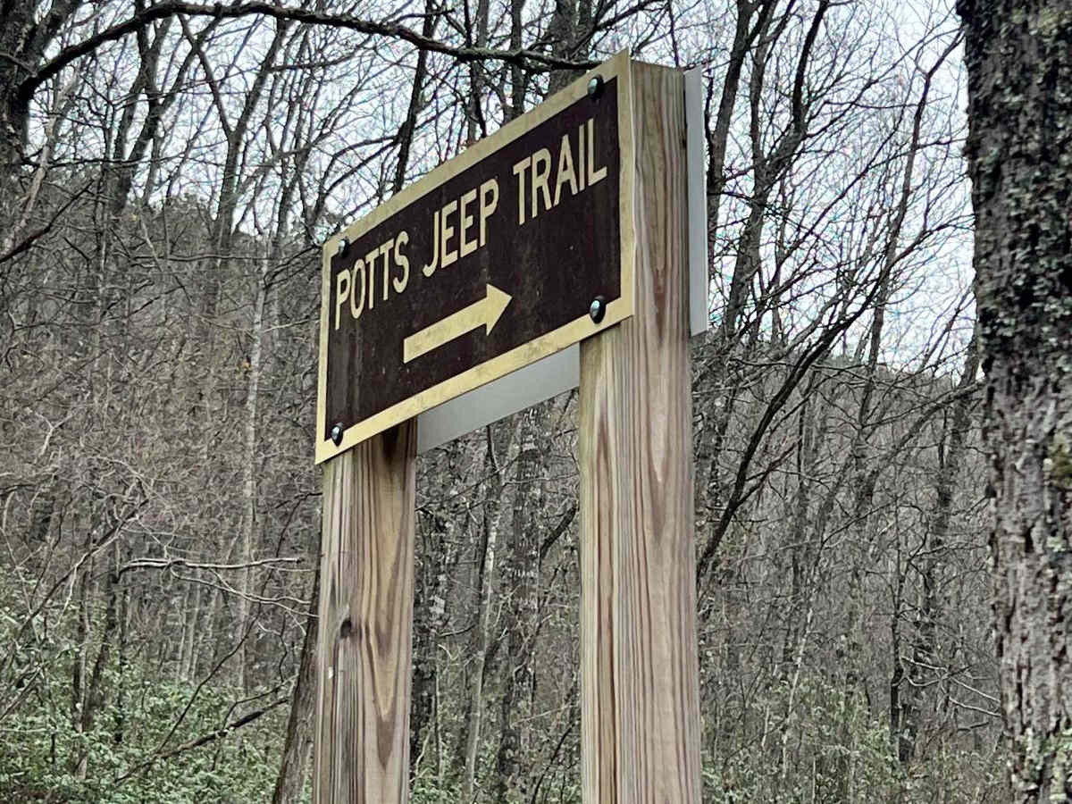 Potts Mountain Jeep Trail trail photo