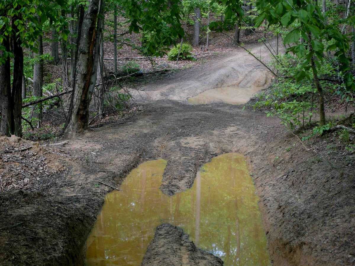 Trail 20 Mud Pit photo 4