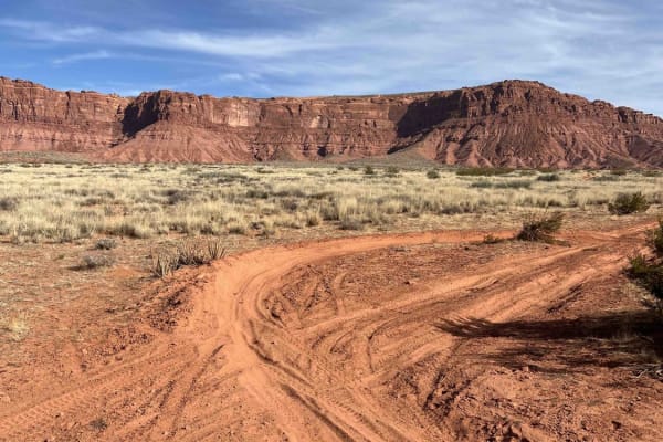 Valley Turn Track
