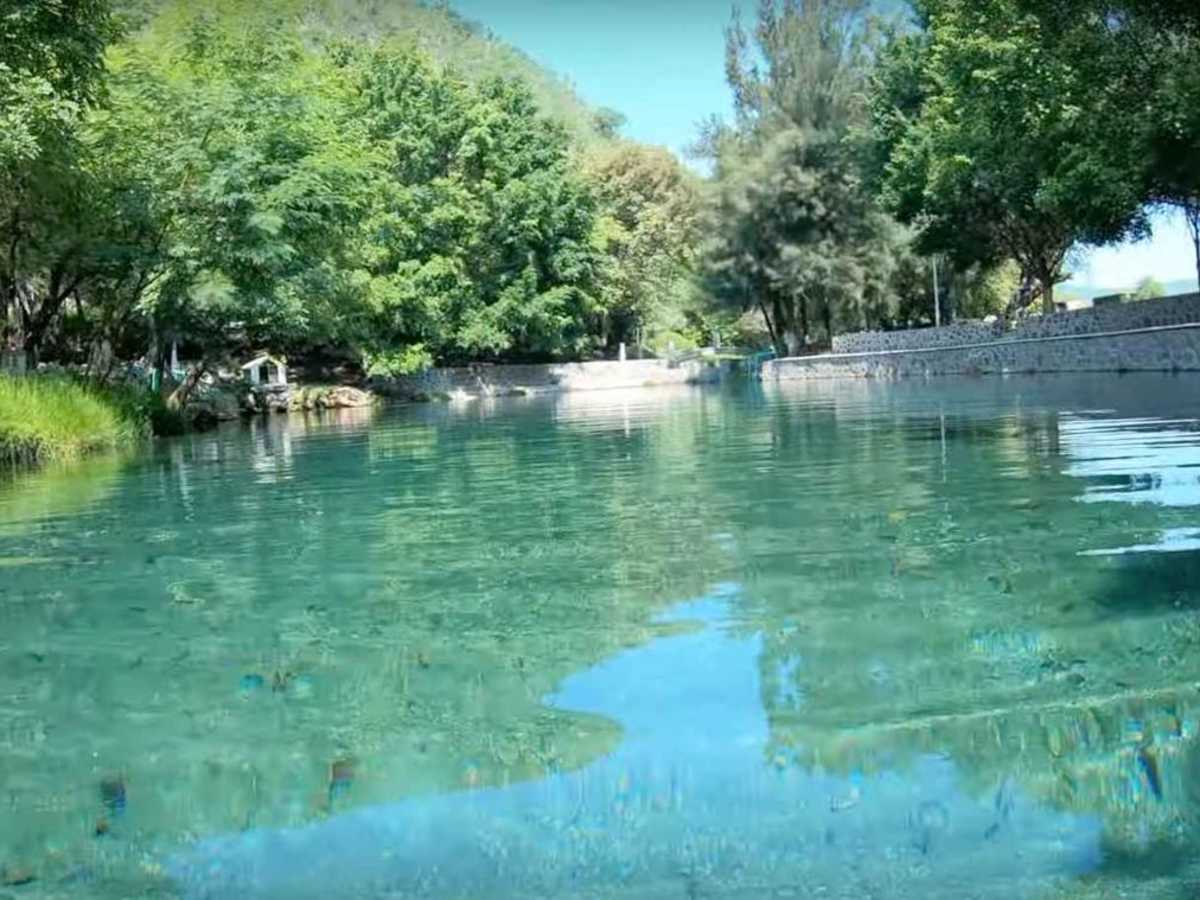 San Sebastian Hot Springs trail photo