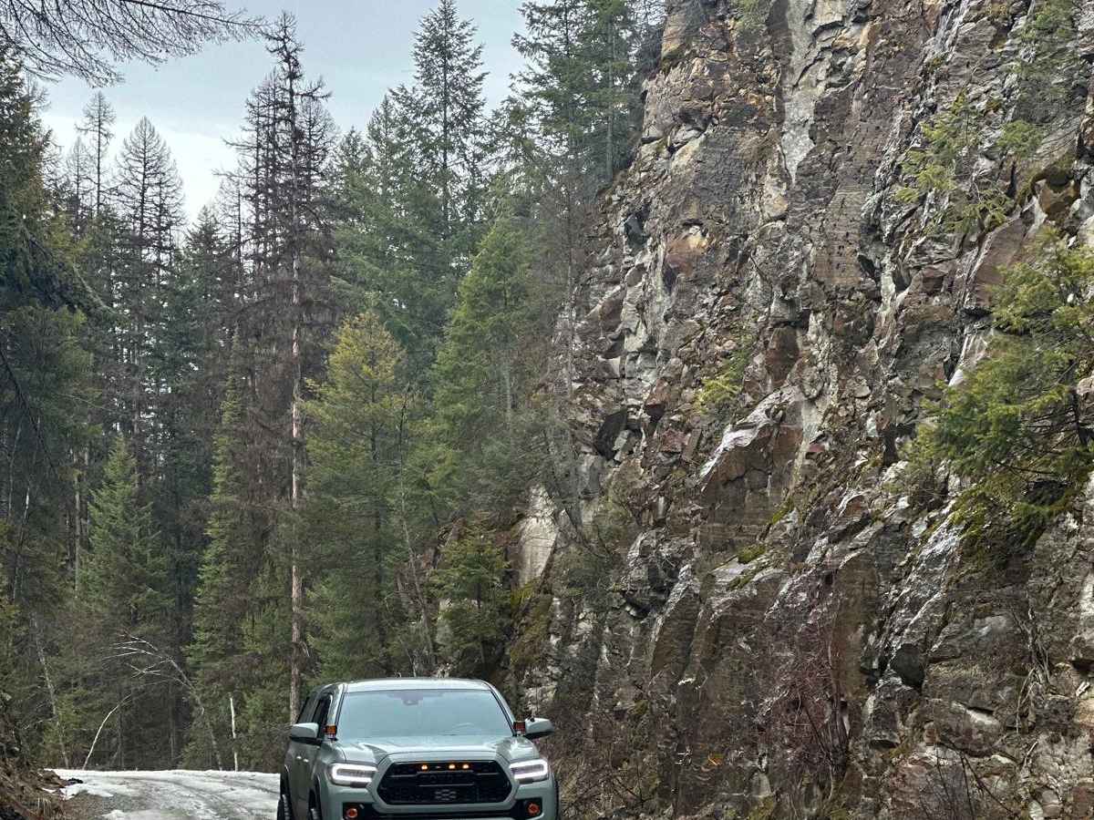 Tally Lake trail photo