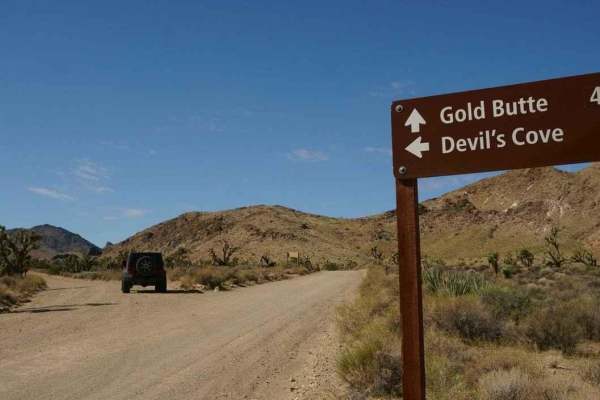 Devil's Cove Road