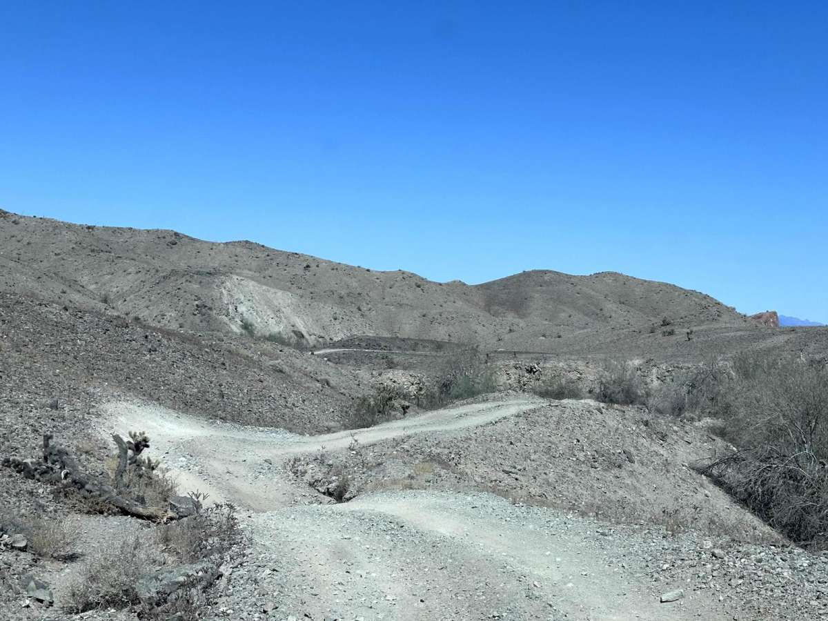LCR1827 trail photo