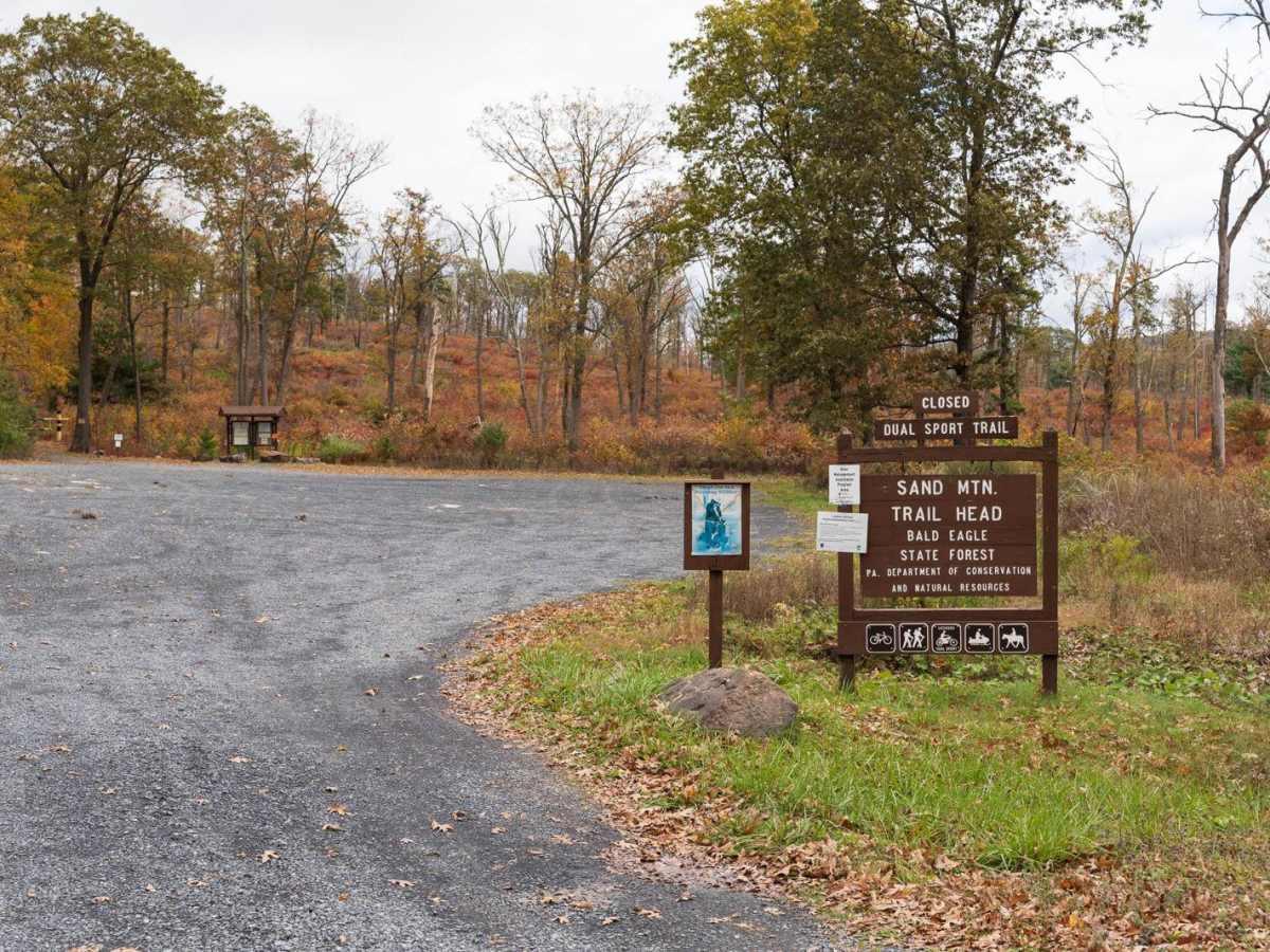 Sand Mountain Road photo 3