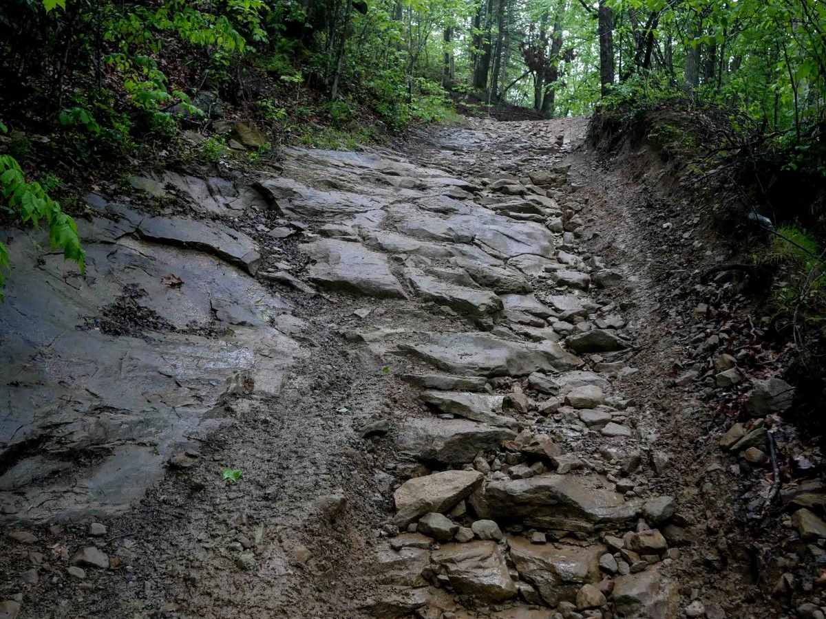 IB 76 trail photo