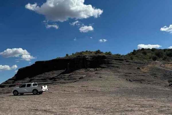 Cave Creek Road