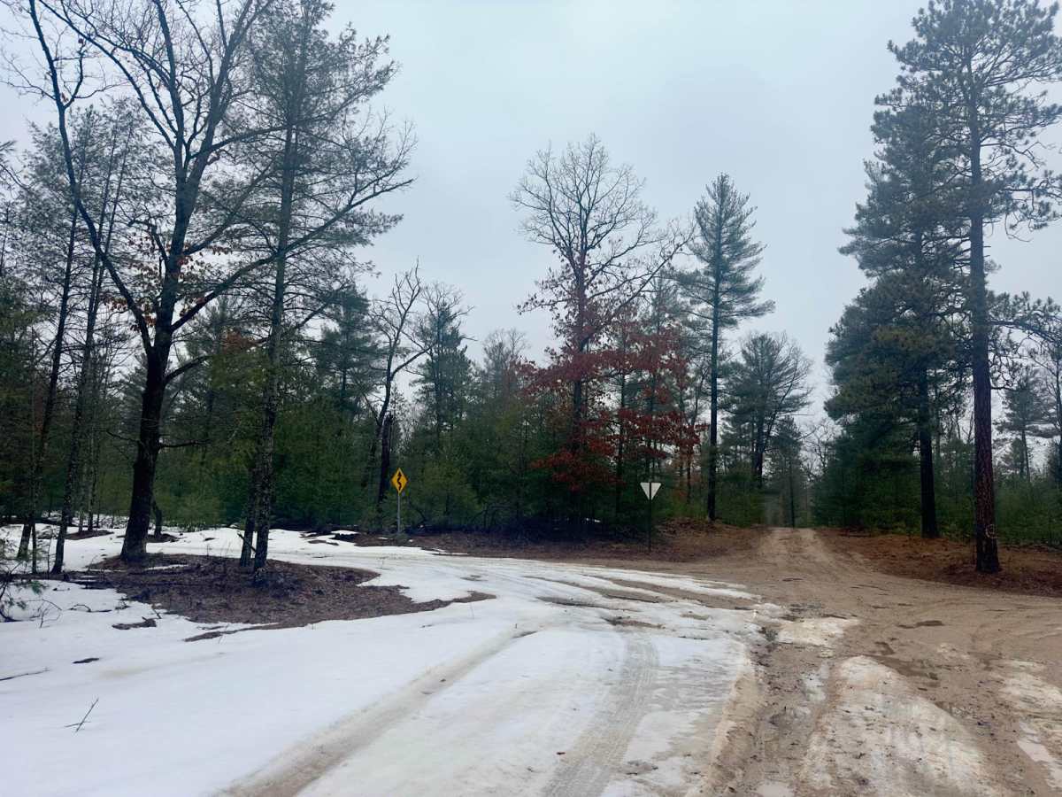 Guernsey Lake Rd NW trail photo