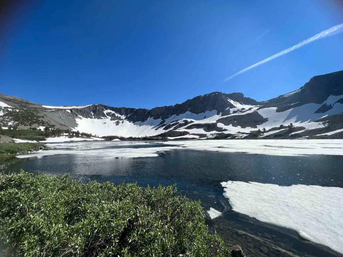 Leavitt Lake trail photo