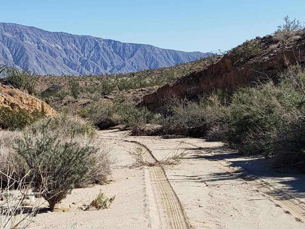 Rockhouse Canyon Road photo 5