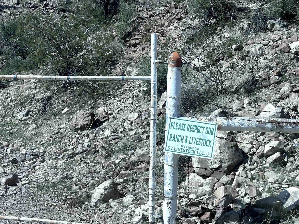 Hualapai Foothills to Mountain Connector photo 4