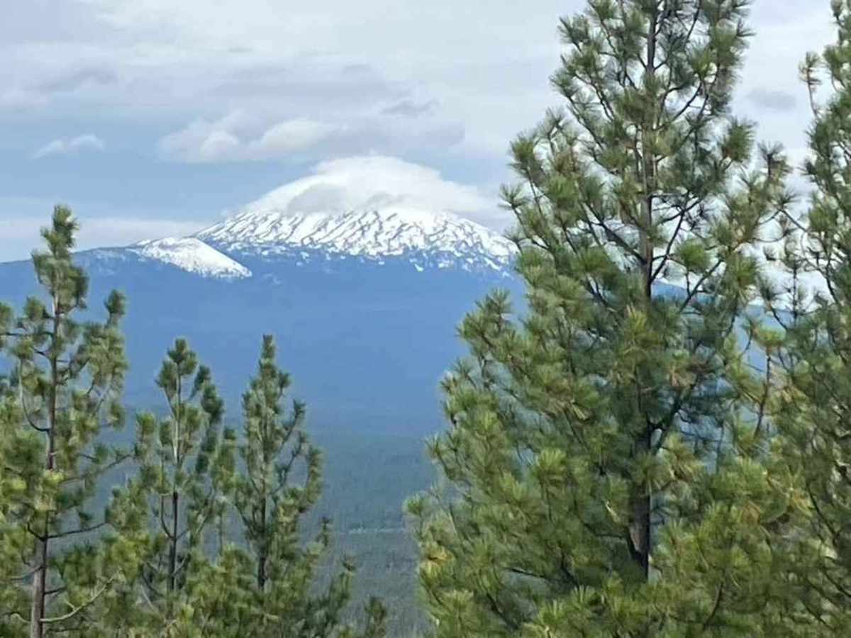 Pistol Butte Summit photo 5