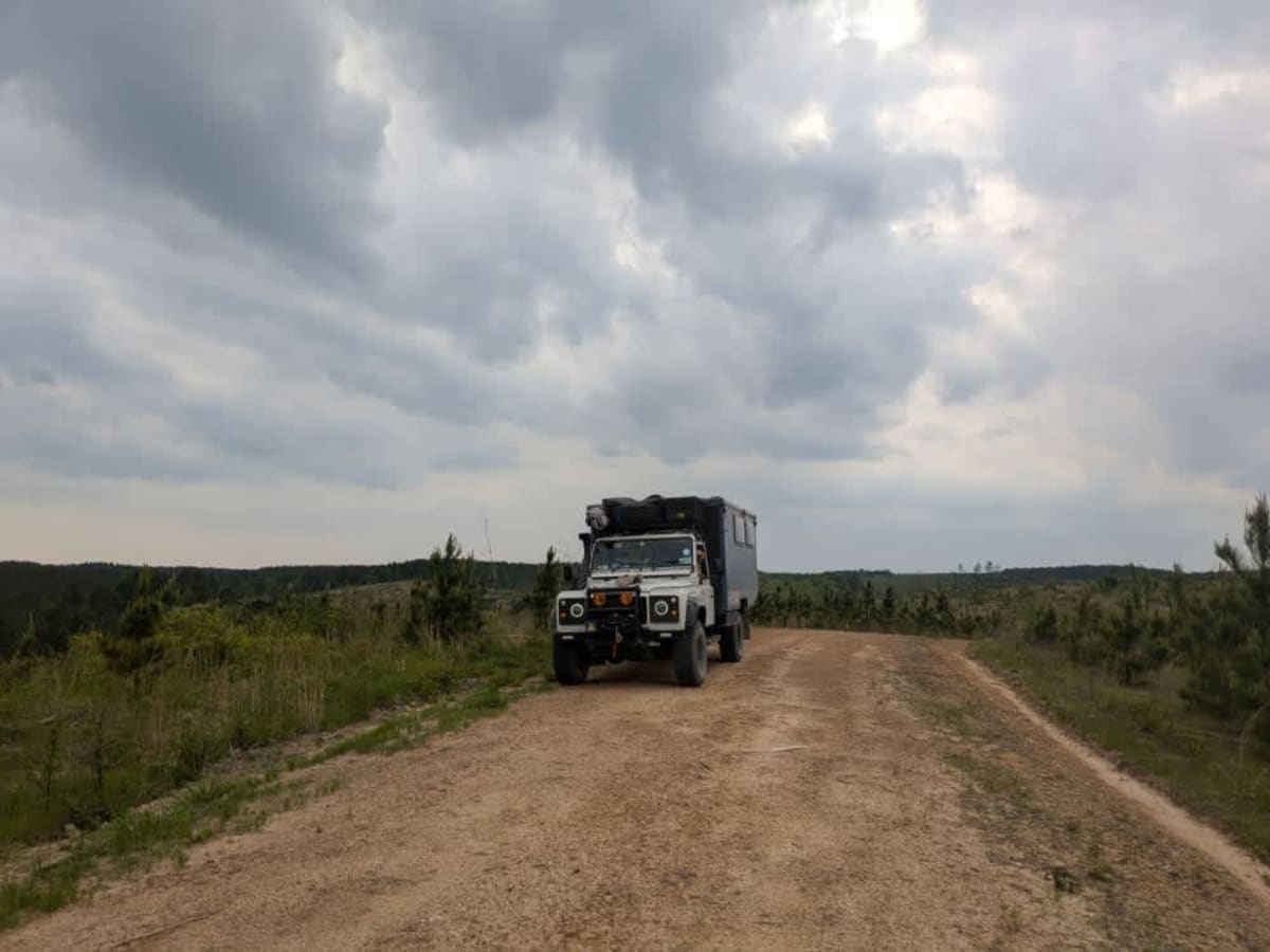 51220 trail photo