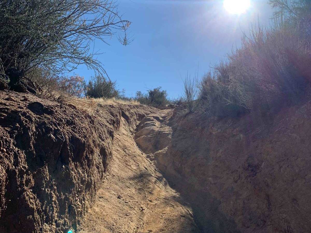 Hixon - Bautista Trail (2E43) photo 3