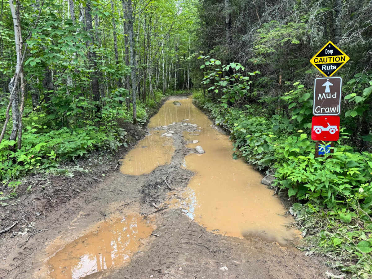 Mud Crawl trail photo