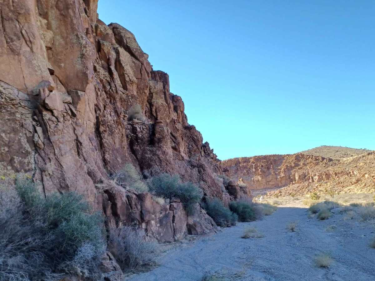 Fiber Optic Wash Road trail photo