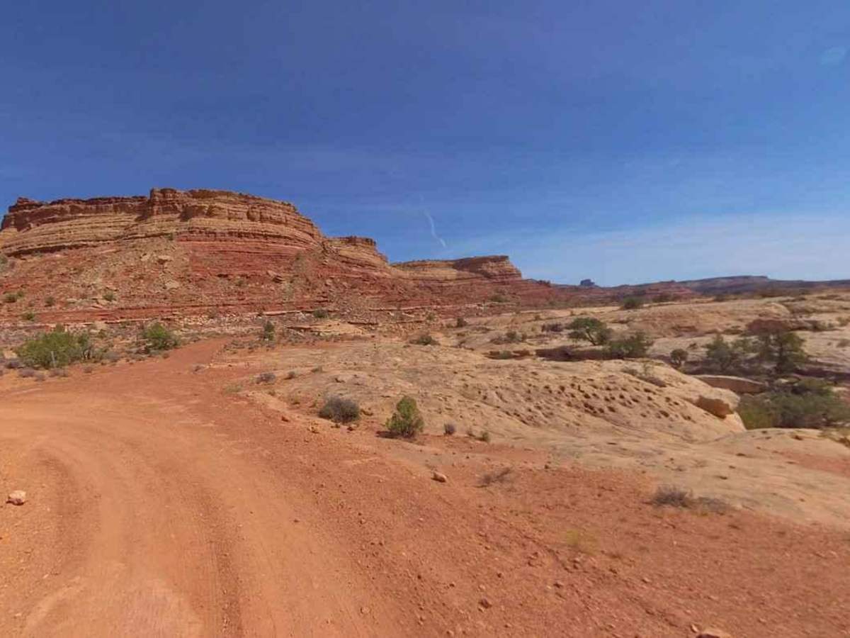Short Canyon Road trail photo