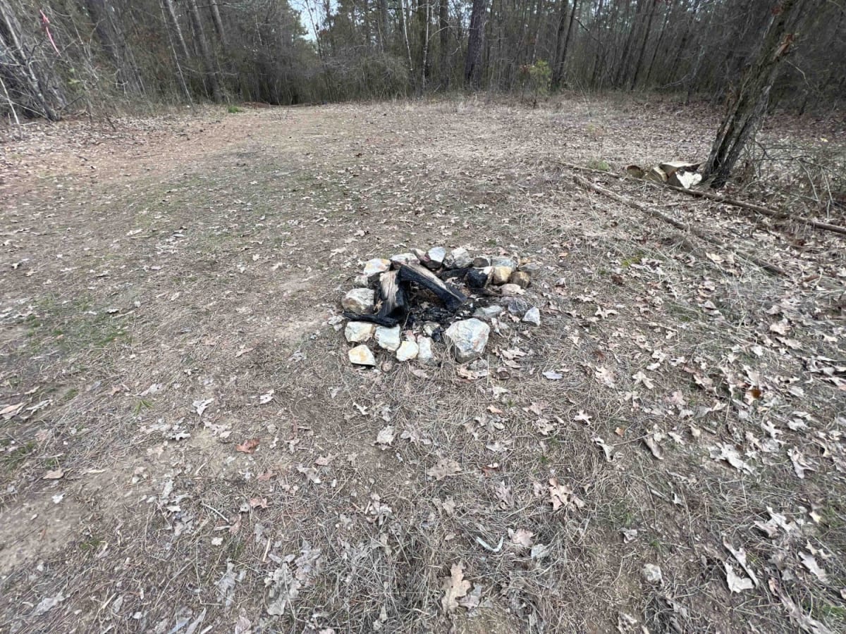 Long Hollow Road 146 photo 6