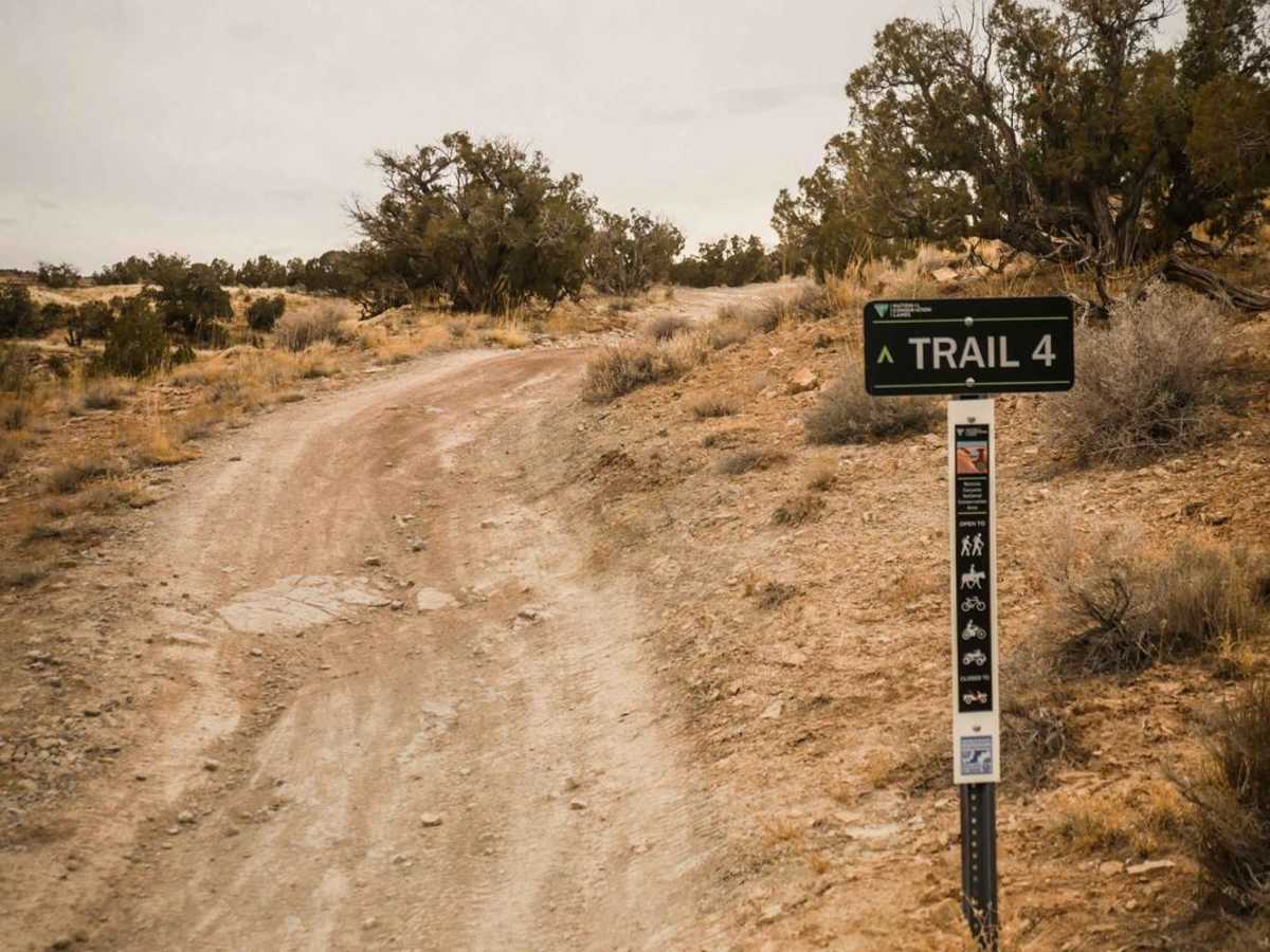Trail 4 photo 2