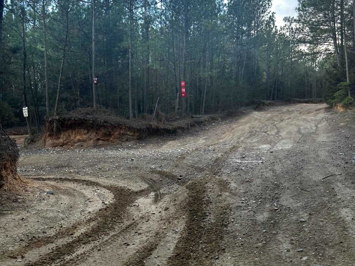 Service Road 17 (SR 17) photo 2