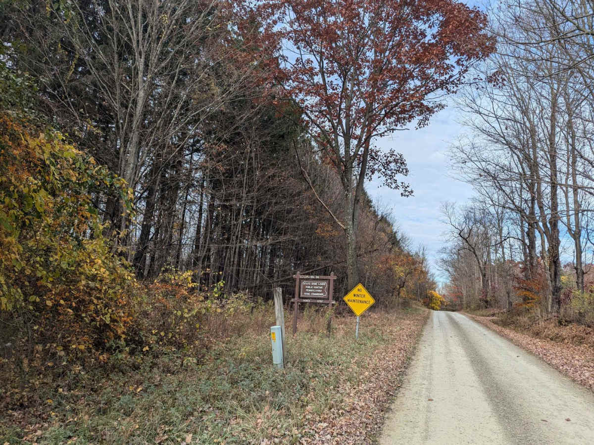 Irish Hill Road trail photo